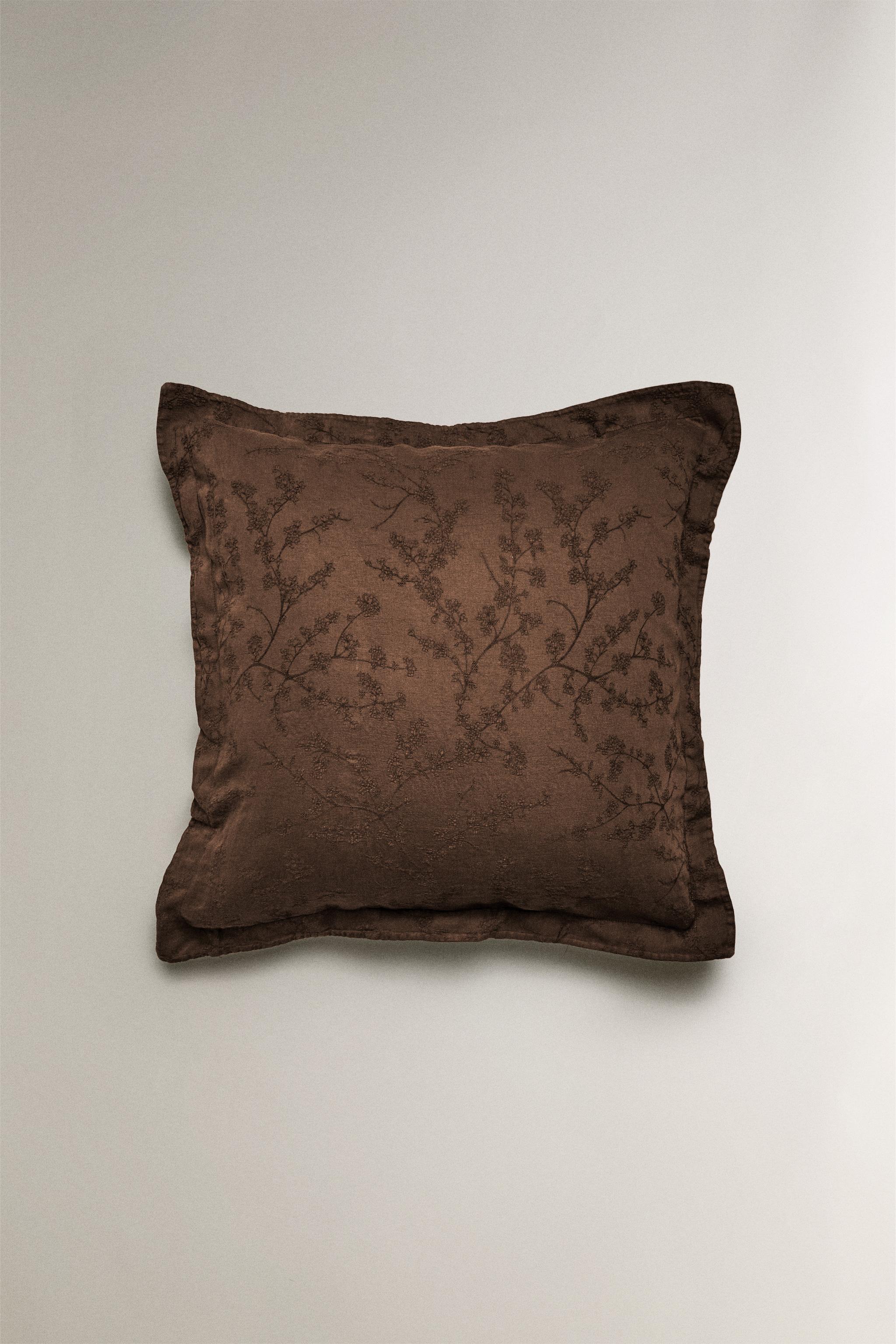 COTTON AND LINEN PILLOWCASE