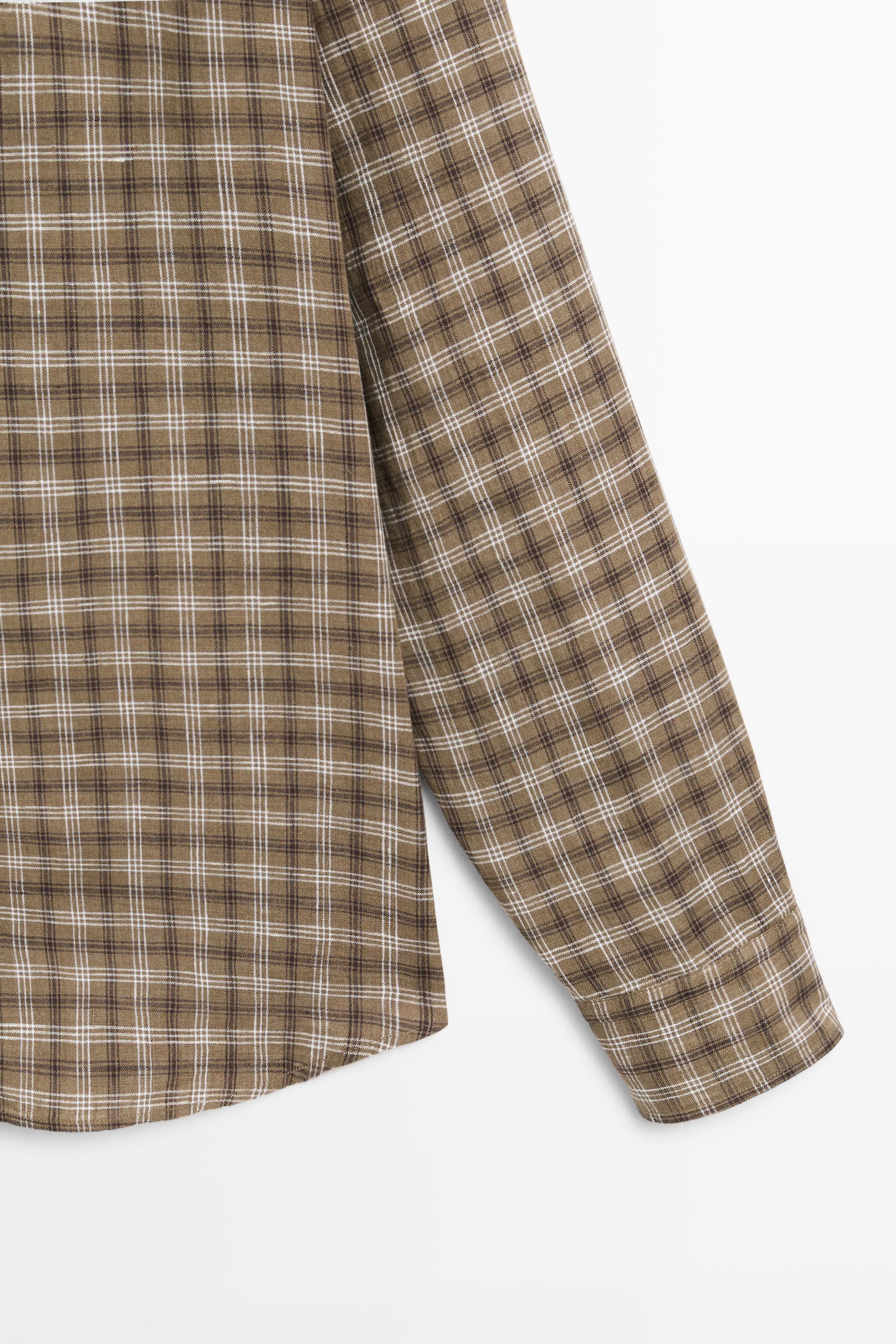 Chemise à carreaux regular fit 100 % lin