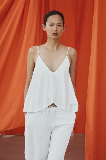 TOP ME FLUTURA SUPIMA® - I bardhë nga Zara