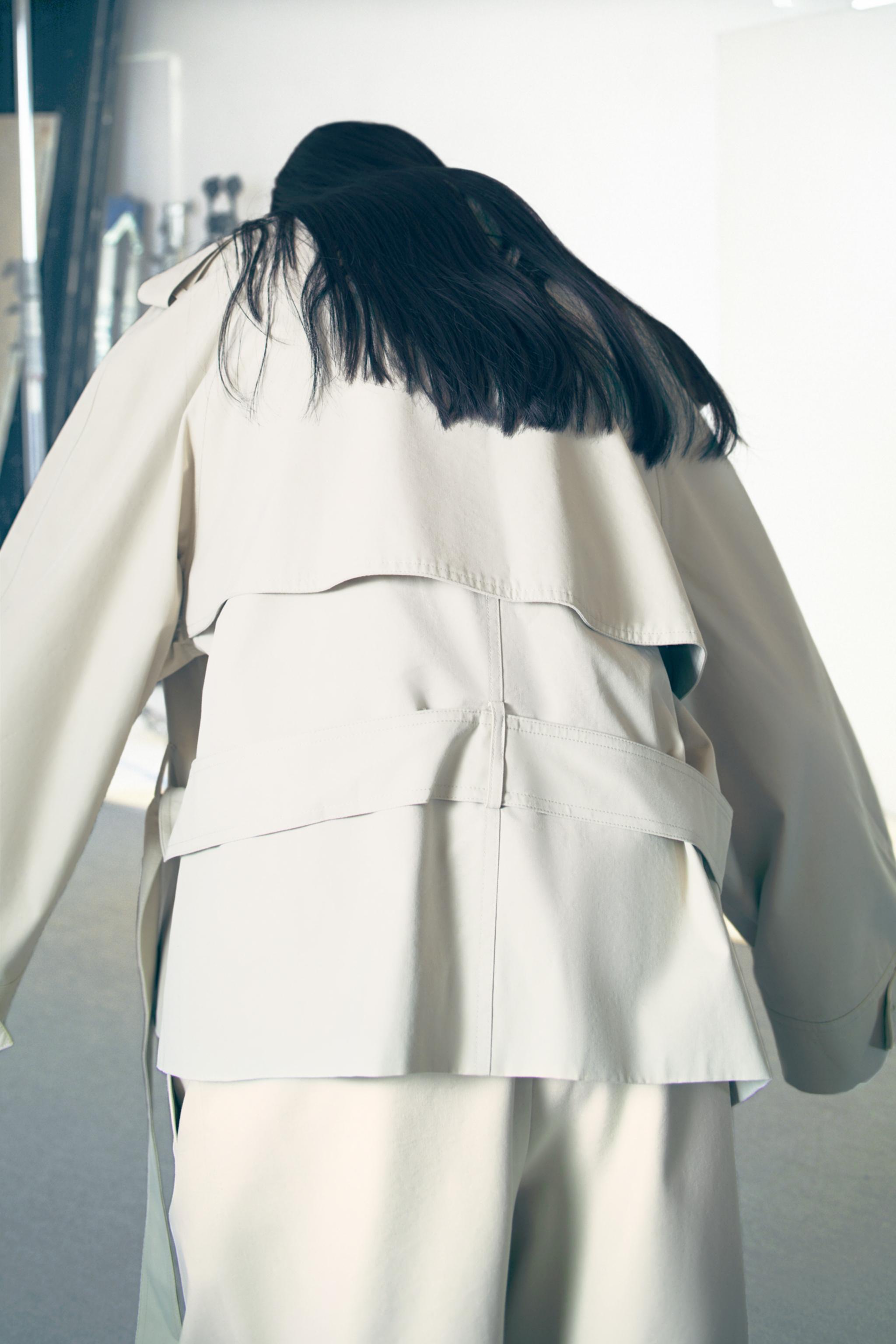 ベルト付きショートトレンチコート - ゴールデンブラウン | ZARA