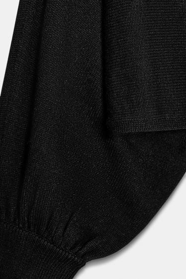 PULL COURT EN MAILLE À MANCHES BOUFFANTES - Noir de Zara - Image 7