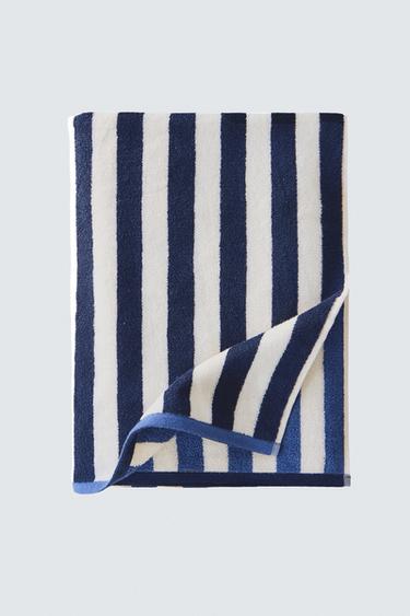 REVERSIBLE STRIPED BEACH TOWEL - Blues by Zara
