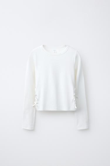 CAMISETA COM NERVURAS E CUT OUT COM LAÇOS - Branco-marfim da Zara - Imagem 0