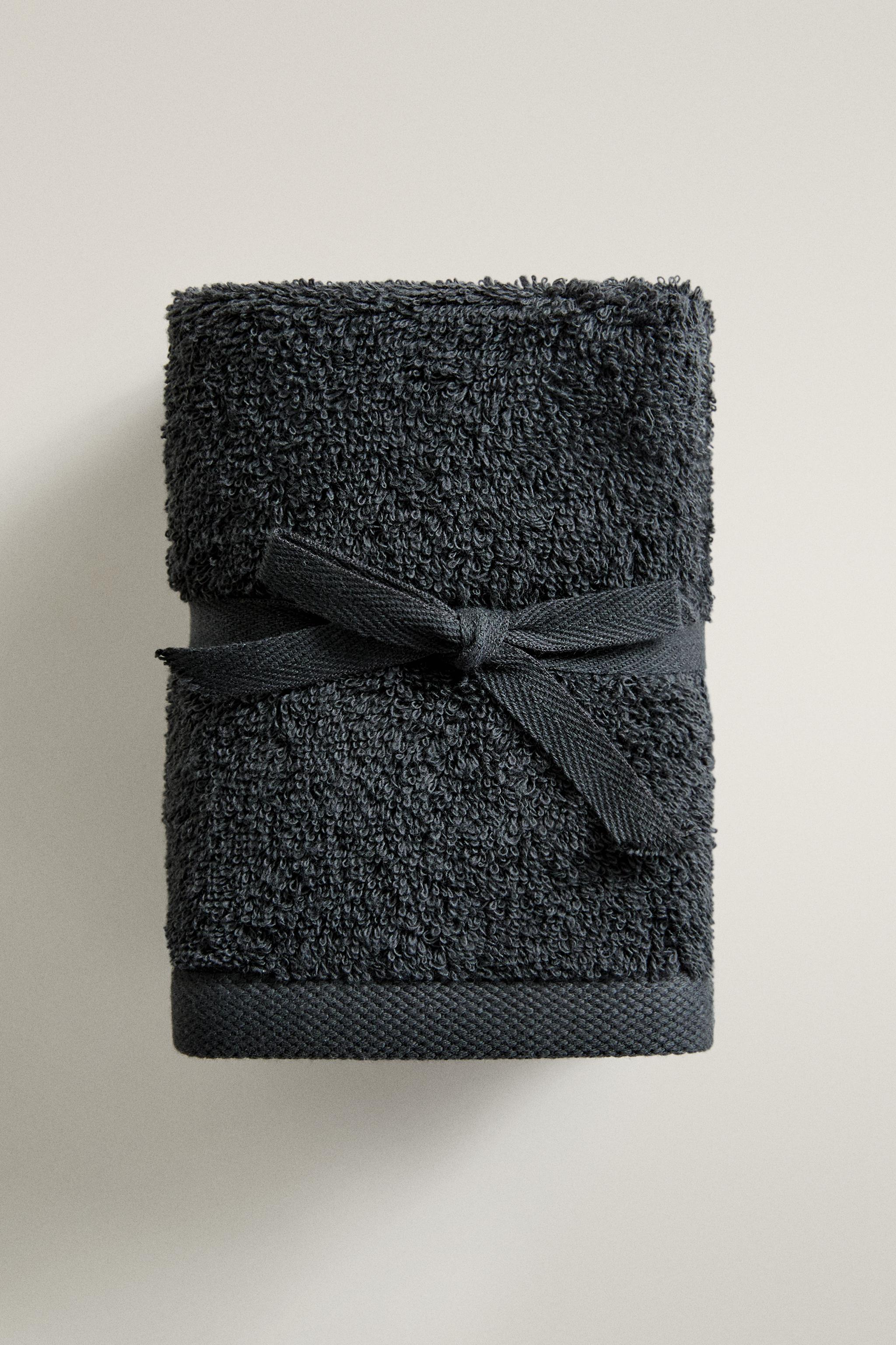PREMIUM COTTON HAND TOWELS (PACK OF 3)