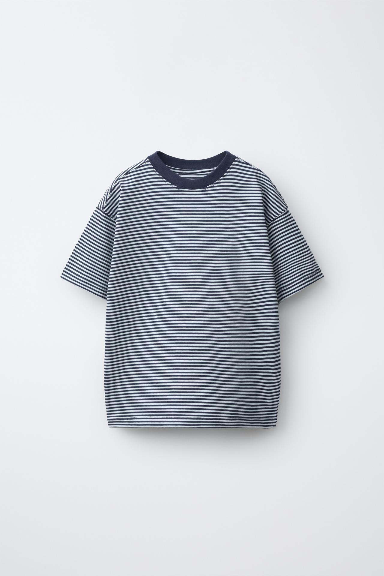 STRIPED PRINT T-SHIRT — striped