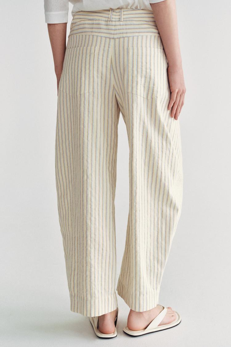 PANTALÓN TIPO BARRIL A RAYAS COLECCIÓN ZW 3