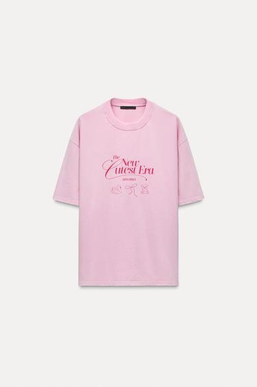T-SHIRT IN VERWASCHENER OPTIK MIT PRINT - Rosa von Zara