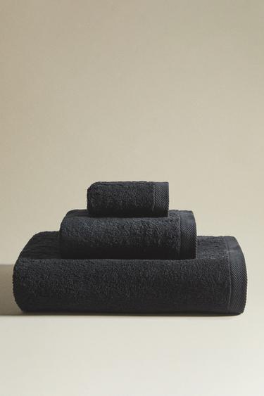 Zara Siyah - DÜZ RENKLİ PAMUKLU KUMAŞ BANYO HAVLUSU (500 GXM²)