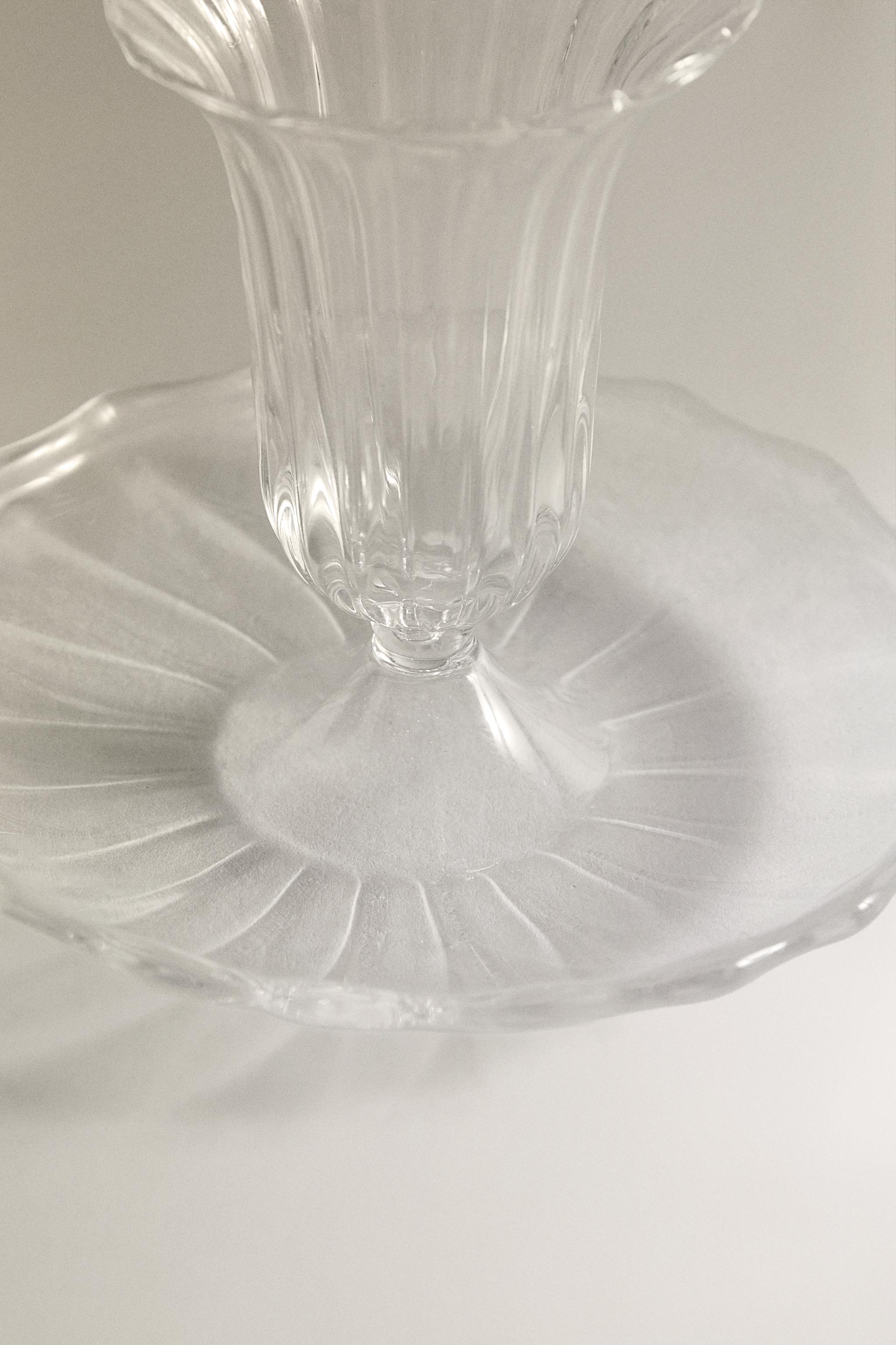 CLEAR GLASS TEALIGHT HOLDER