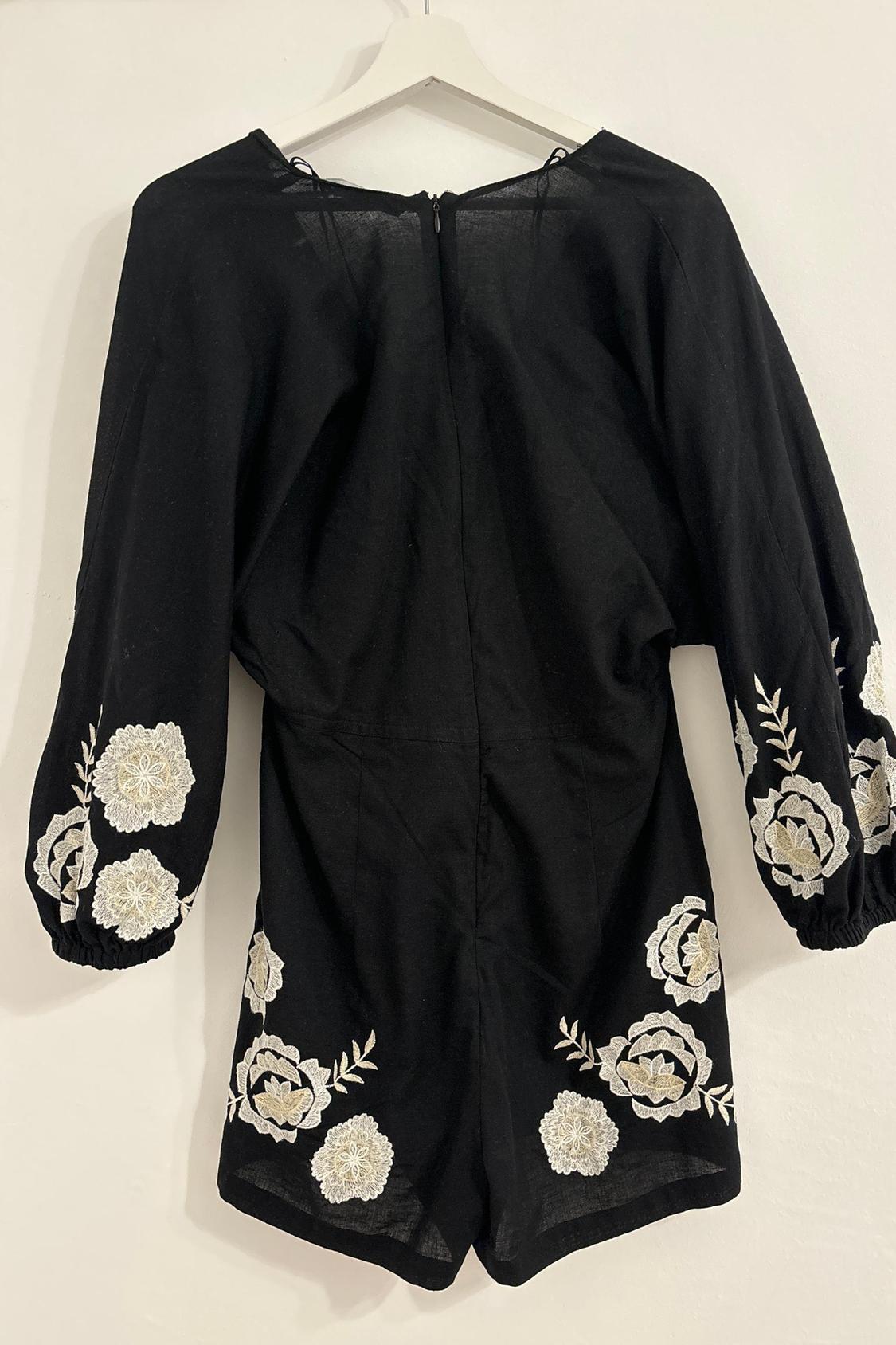 LINEN BLEND PLAYSUIT WITH EMBROIDERY - Image 3