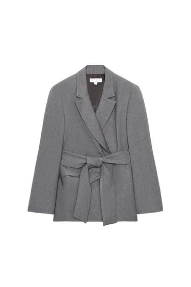 BLAZER WITH SHOULDER PADS AND BELT
