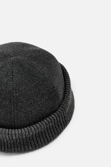 CONTRAST SHORT HAT - Anthracite grey by Zara