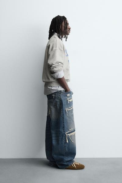 VARSITY PRINT CREWNECK SWEATSHIRT