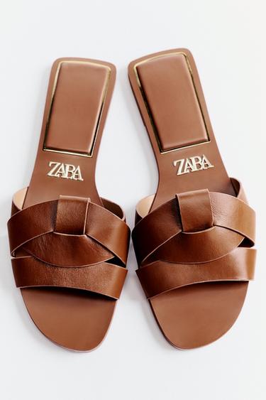 SANDALES PLATES EN CUIR CROISÉES - Marron de Zara