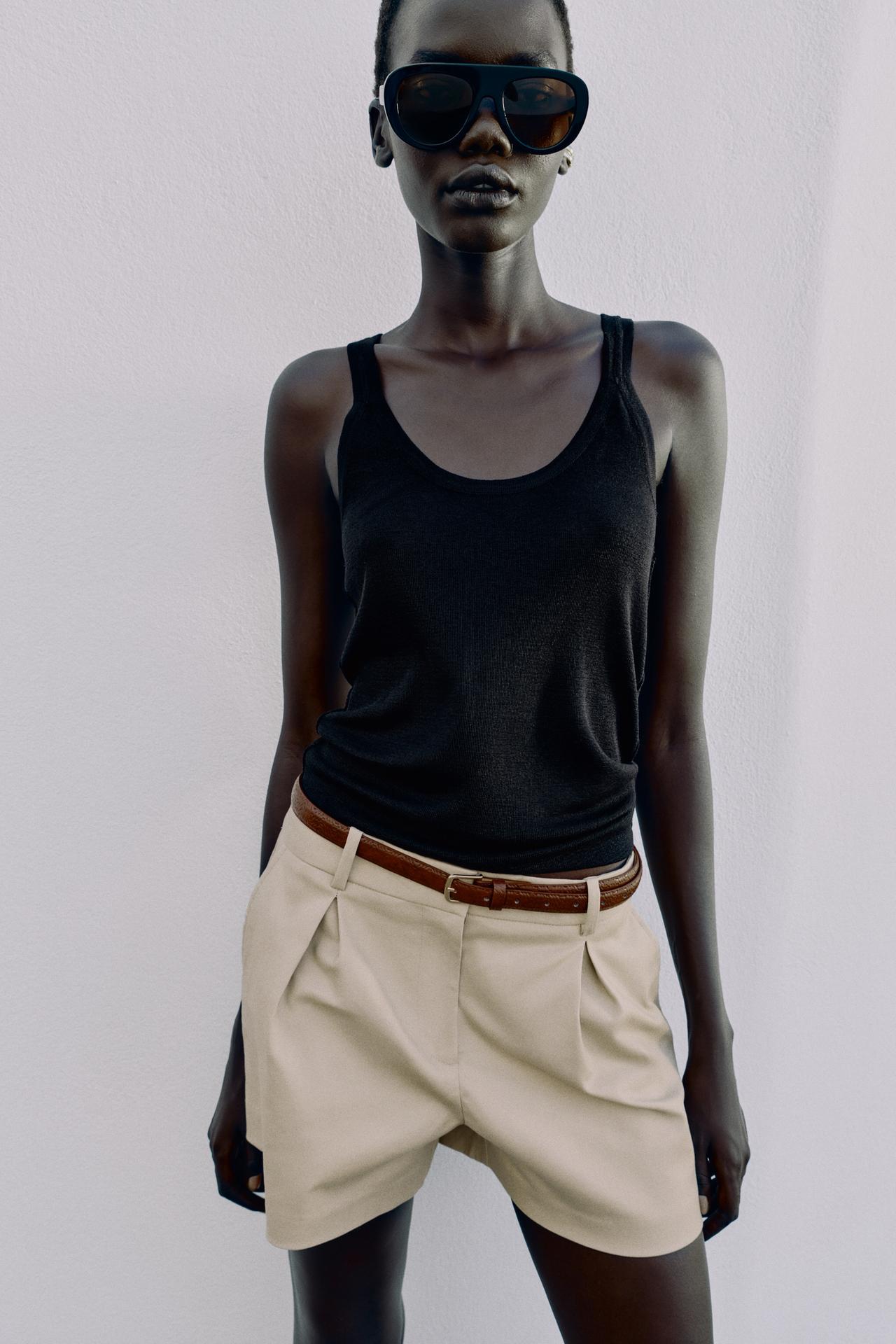 BELTED PLEATED SHORTS — Light camel