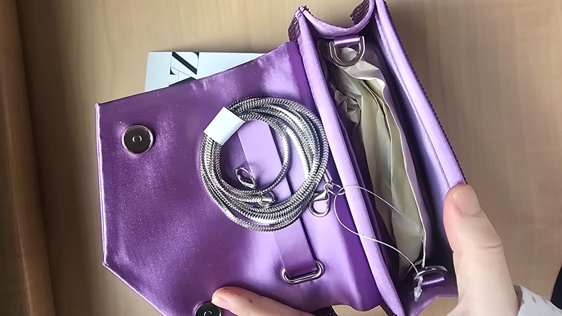 SHIMMERY MINI CITY BAG - Image 4