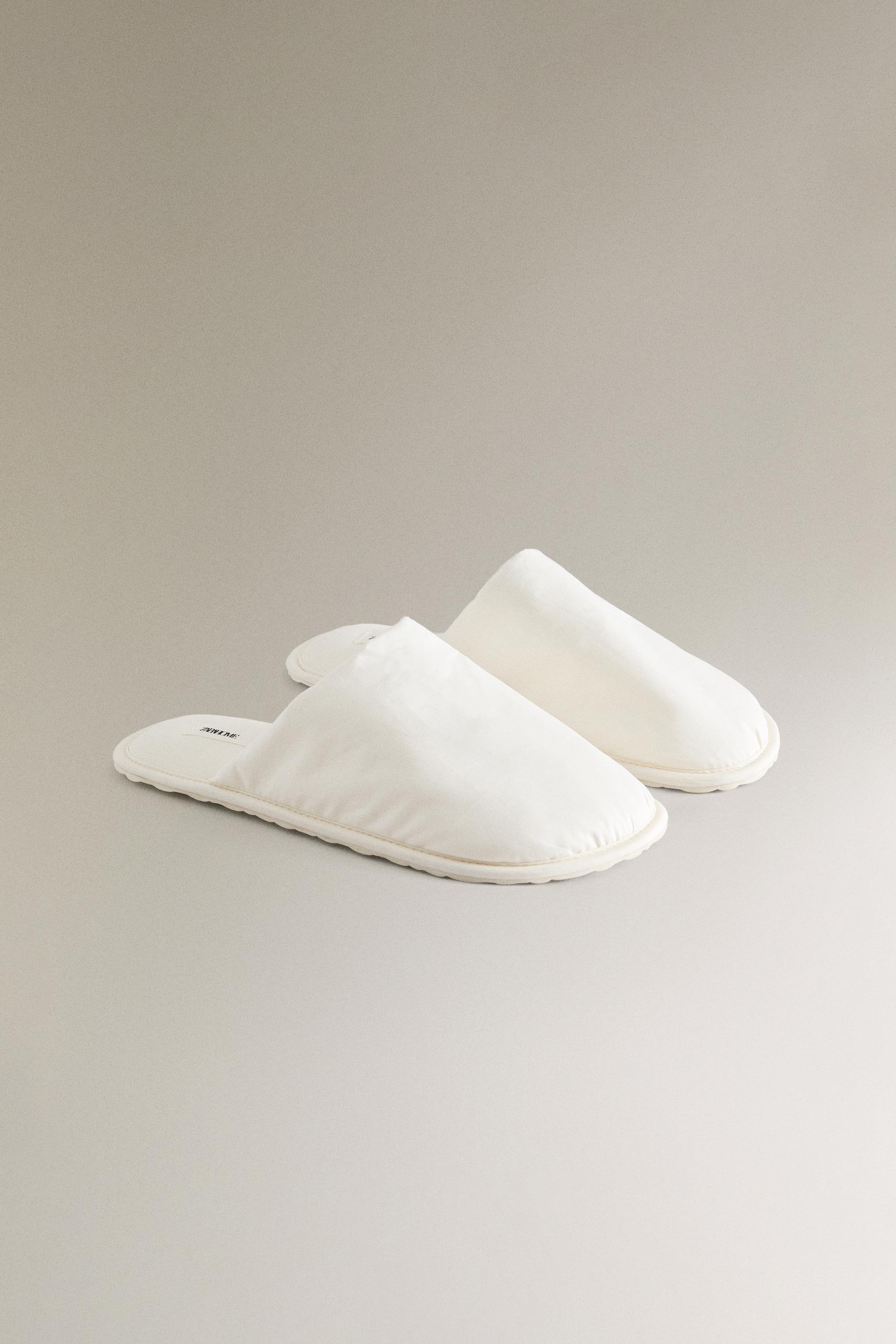【送料&関税込】Off-White Slippers - Unisex TECHNICAL FABRIC MULE SLIPPERS - White | ZARA United States