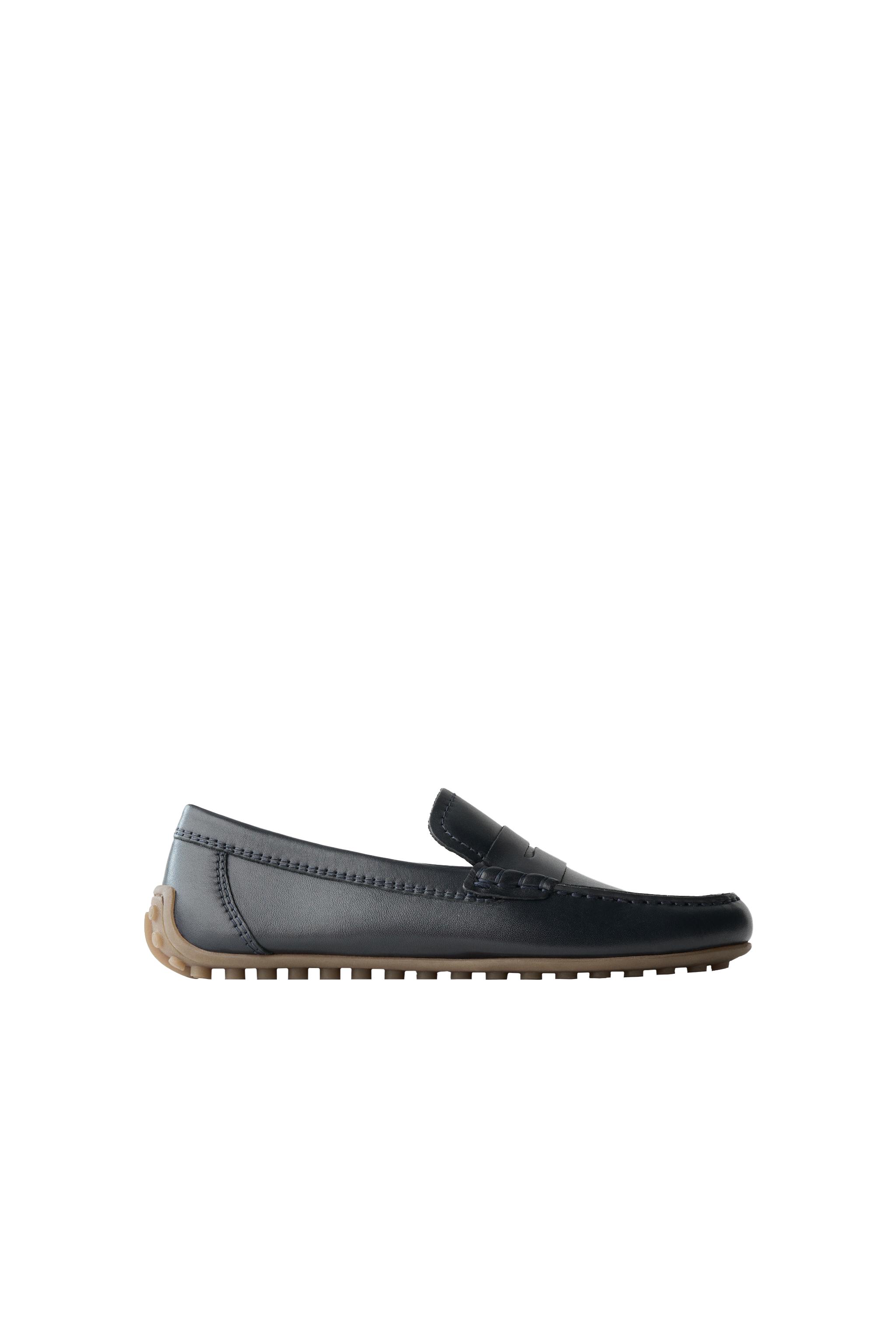 クラシックレザーデッキシューズ - マリンブルー | ZARA Japan / 日本
