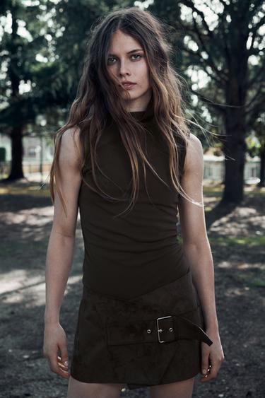 VESTIDO MONO COMBINADO EFECTO ANTE - Chocolate de Zara