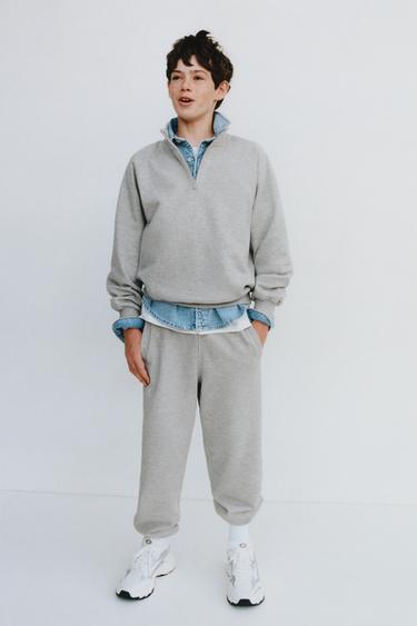 SWEAT UNI À ÉTIQUETTE - Gris chiné de Zara