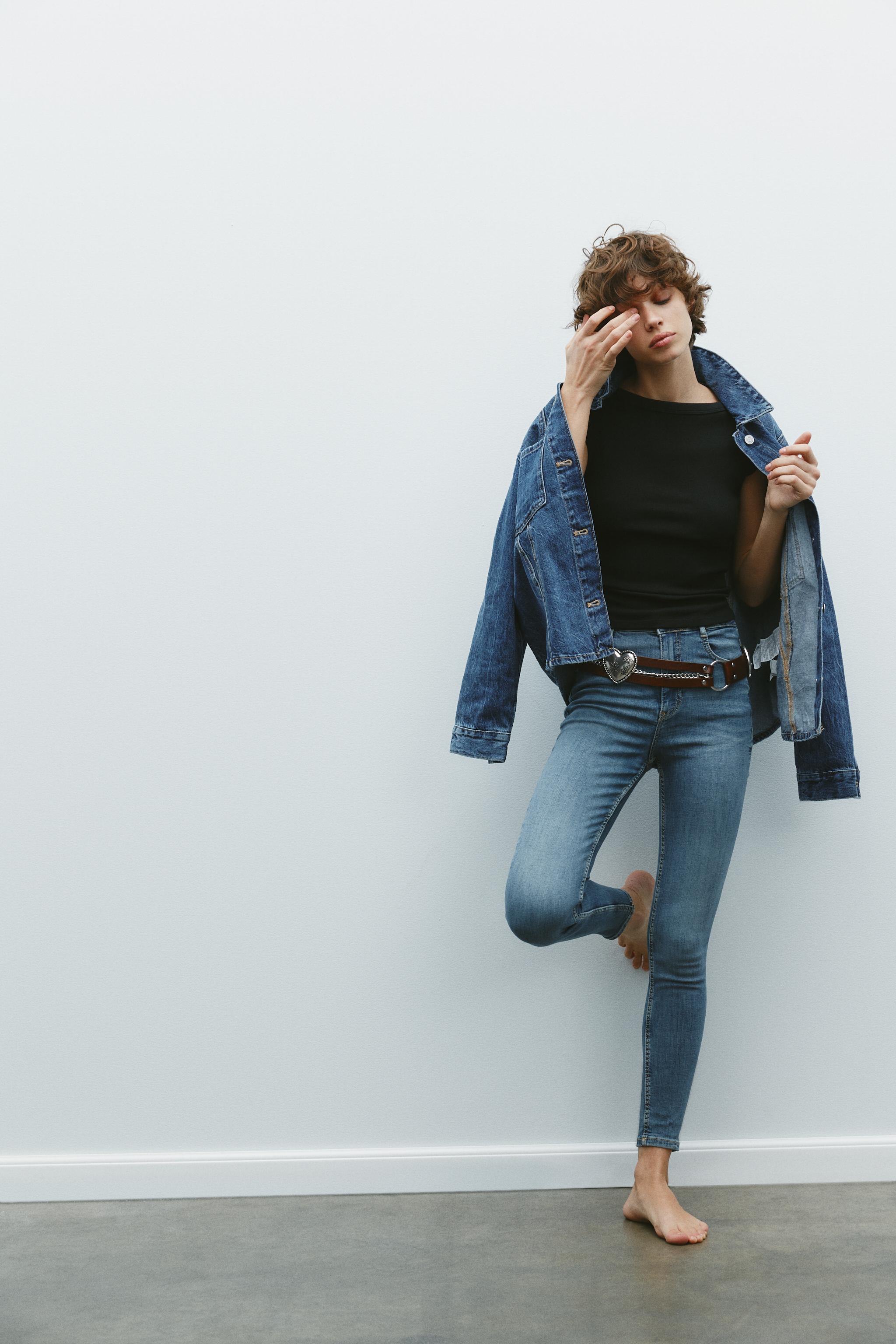赤いオープンネック長袖トップス ZARA ザラ ニットトップス 長袖 ボートネック 裾・袖スリット