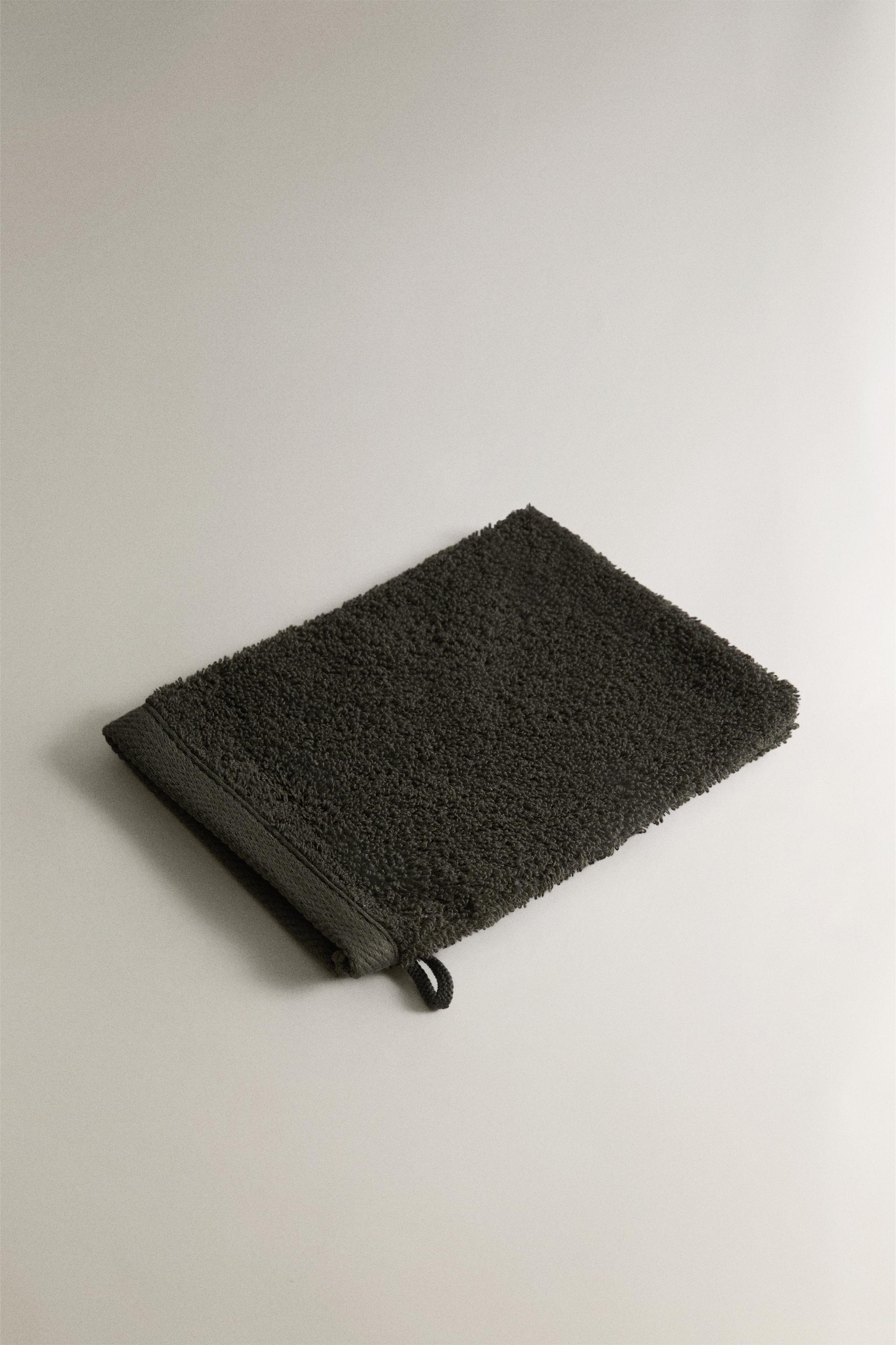 COTTON TERRY BATH MITT — Dark green