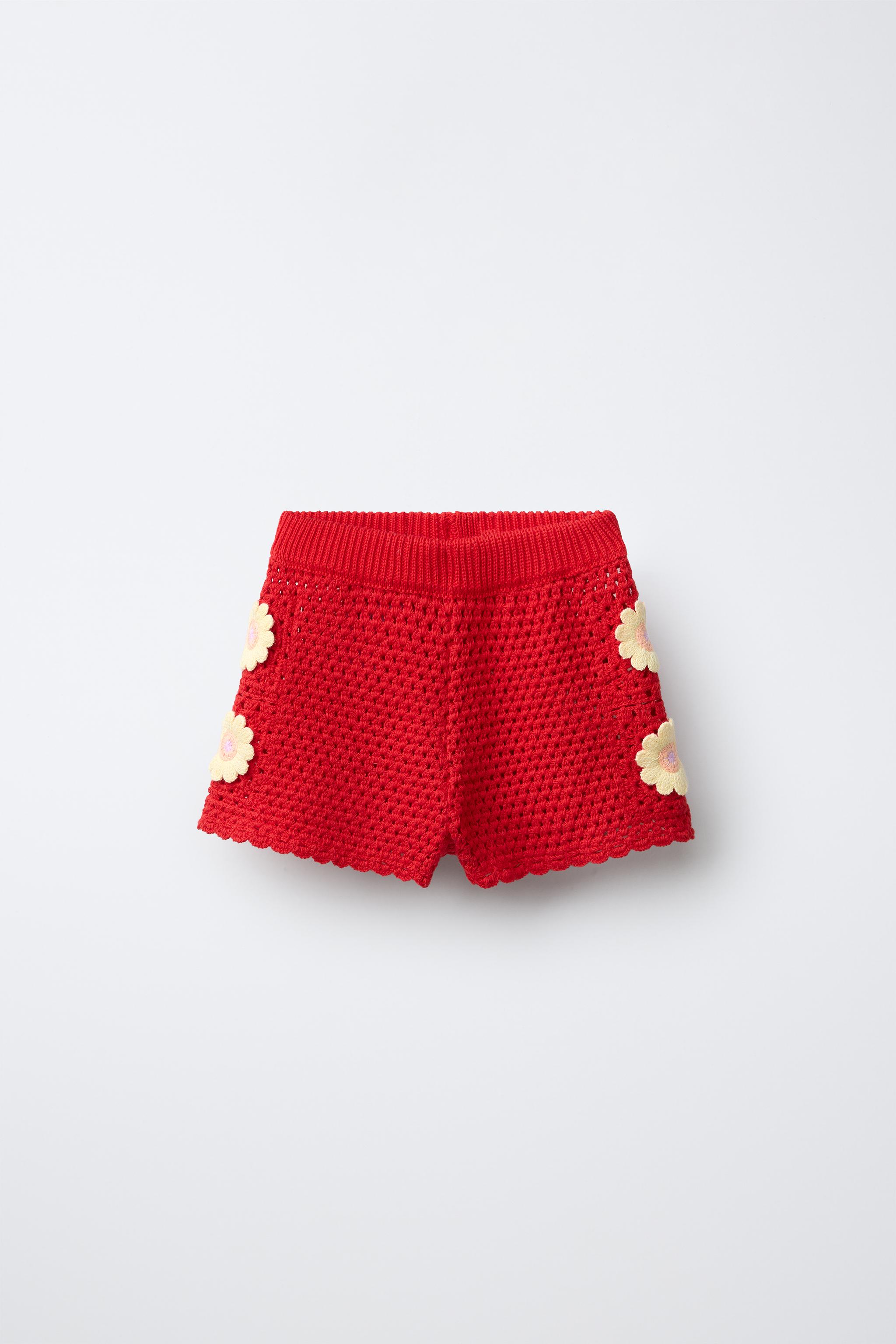 FLORAL CROCHET KNIT SHORTS - Red | ZARA Canada
