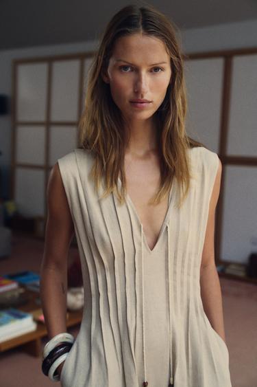 MIDI LINEN BLEND DRESS WITH TUCKS - Light beige by Zara