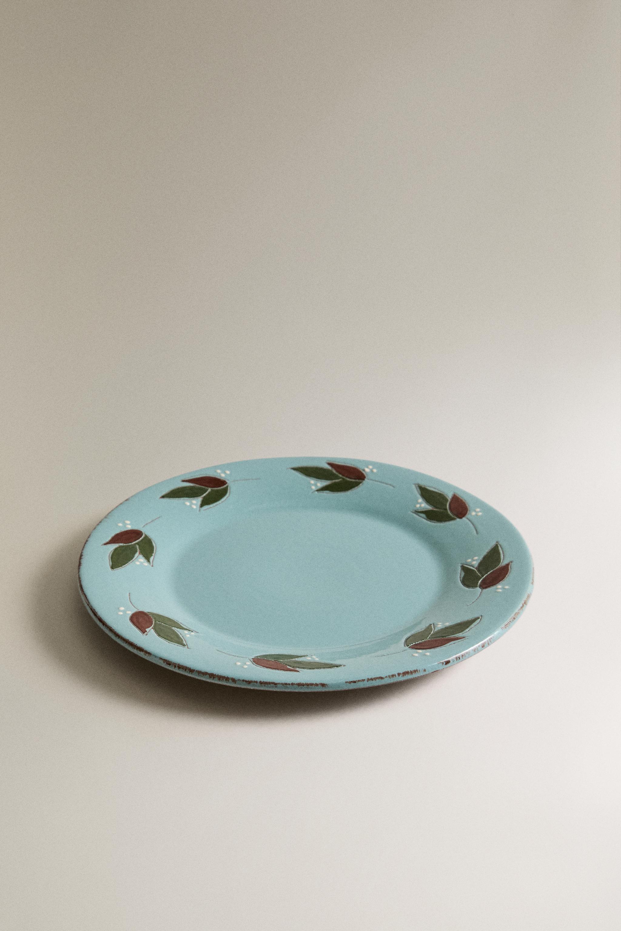 PLAT EN FAÏENCE FEUILLES CIRCULAIRE