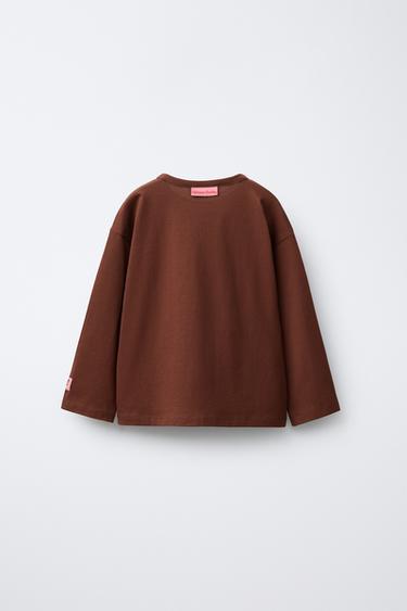 მაისური SYLVANIAN FAMILIES ® - Zara-ს Dark brown