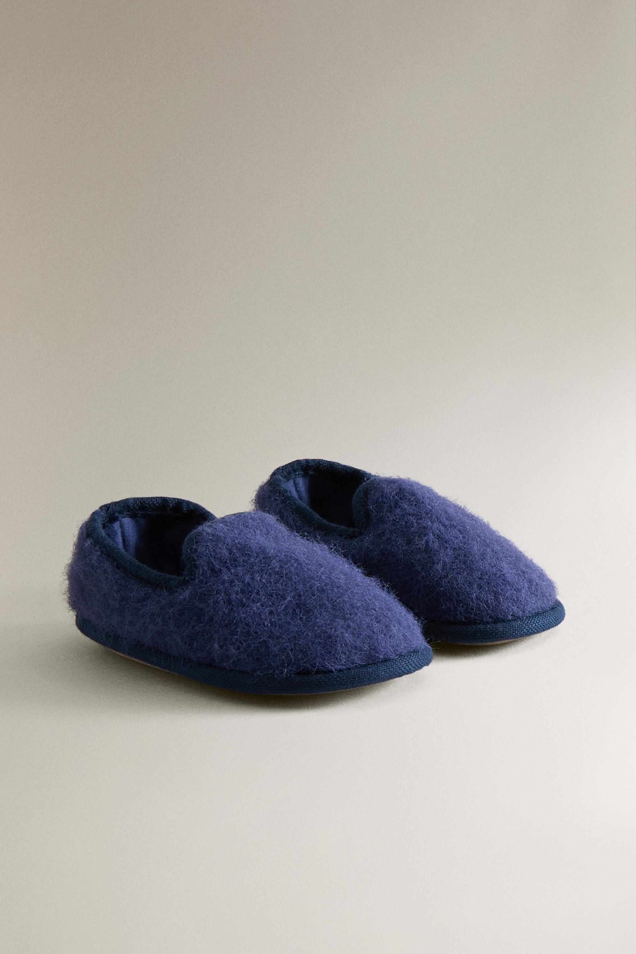KIDS' TEXTURED SLIPPERS — Navy Blue