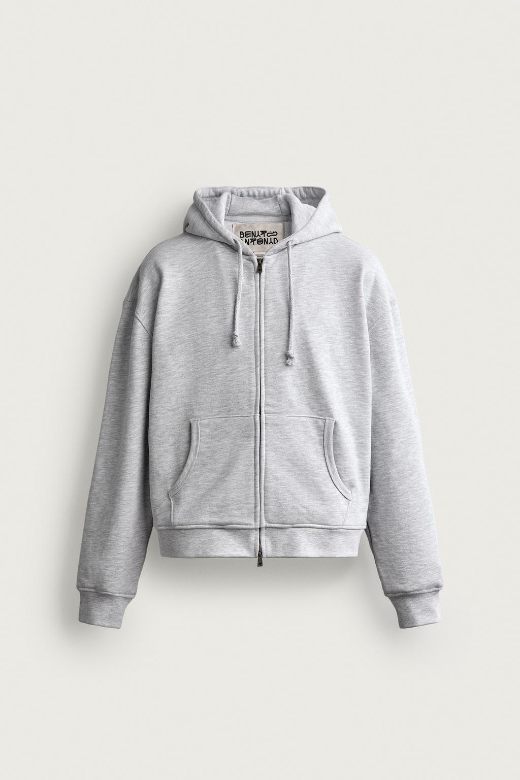 CROPPED FIT ZIP-UP HOODIE
