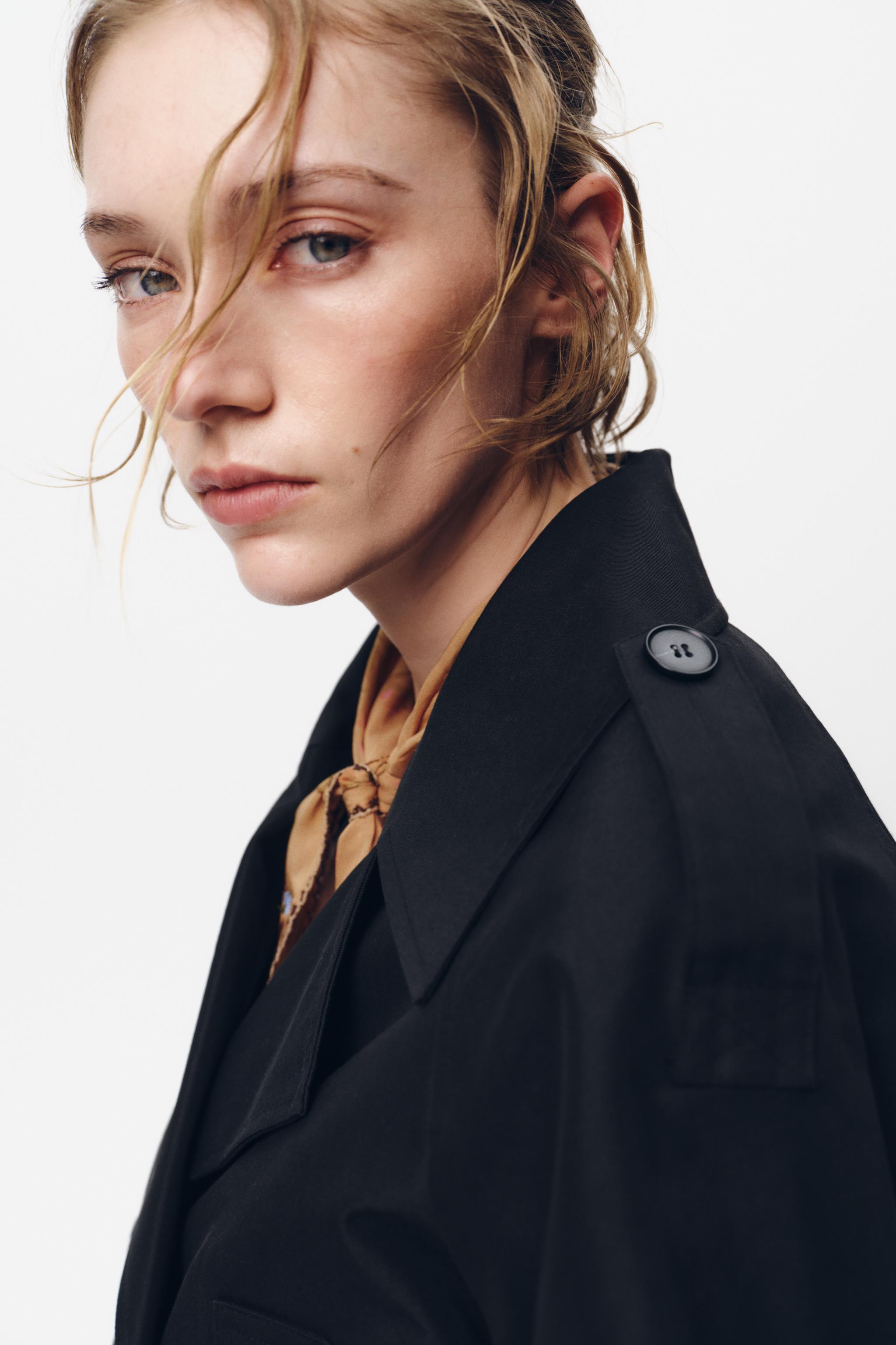 ショート丈ダブルブレストジャケット - ブラック | ZARA Japan