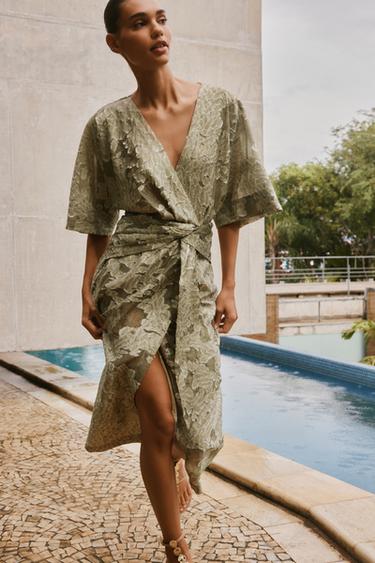 TEXTURED DRAPED DRESS - Mid-green by Zara