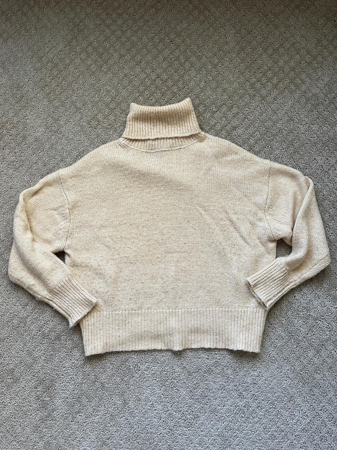 HIGH COLLAR KNIT SWEATER - Image 2
