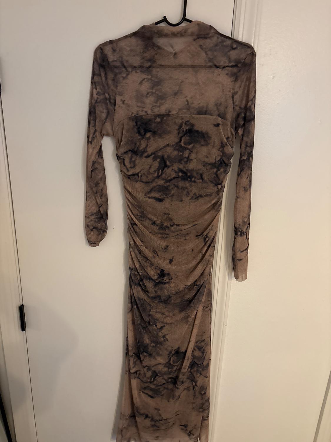 VESTIDO TUL ESTAMPADO