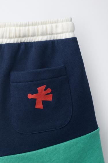 COLOUR BLOCK LOGO PLUSH BERMUDA SHORTS - Blue / Green by Zara - Image 3