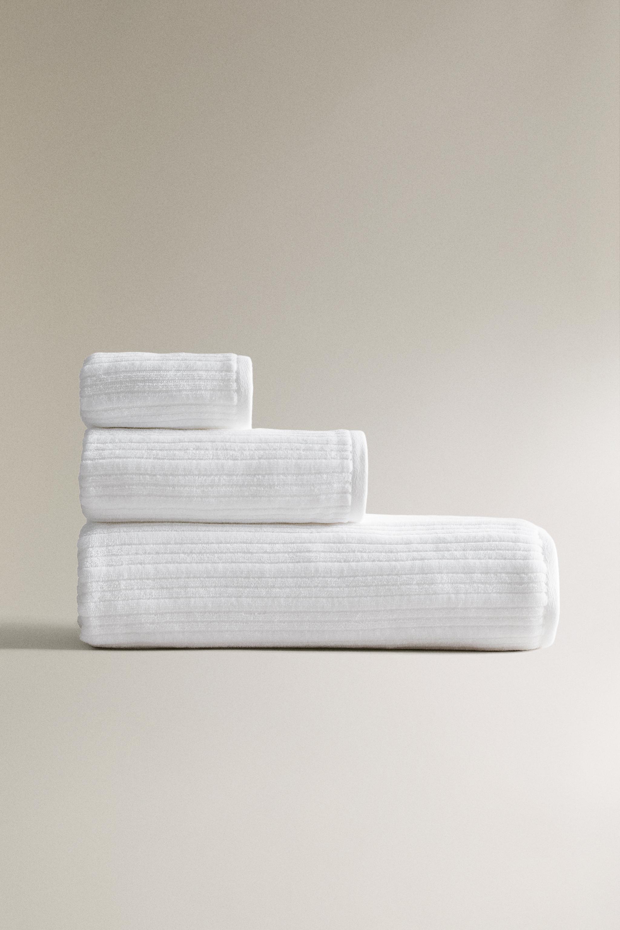 SERVIETTE DE BAIN VELOURS TEXTURÉE RAYURES