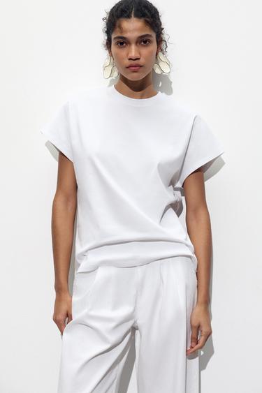T-SHIRT MIT FALLENDEN ÄRMELN - Weiß von Zara