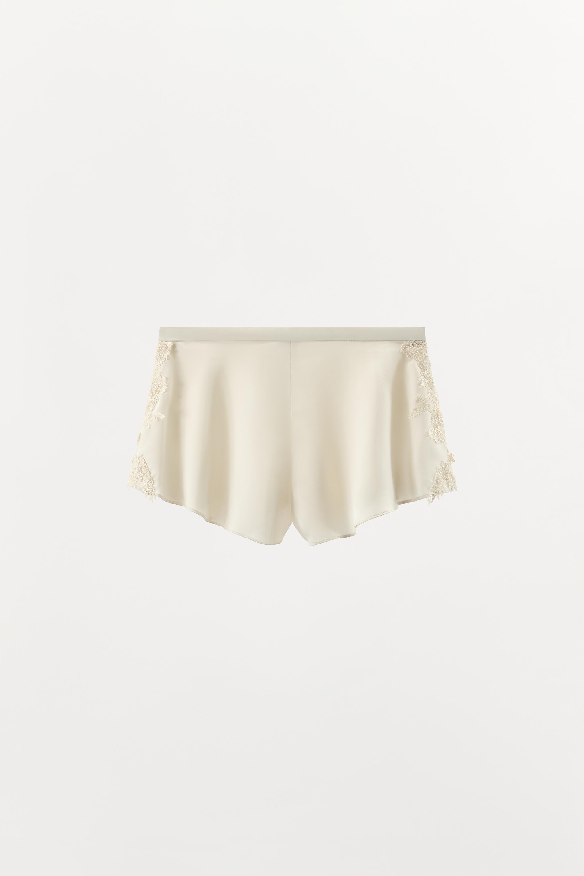 SATIN LACE SHORTS