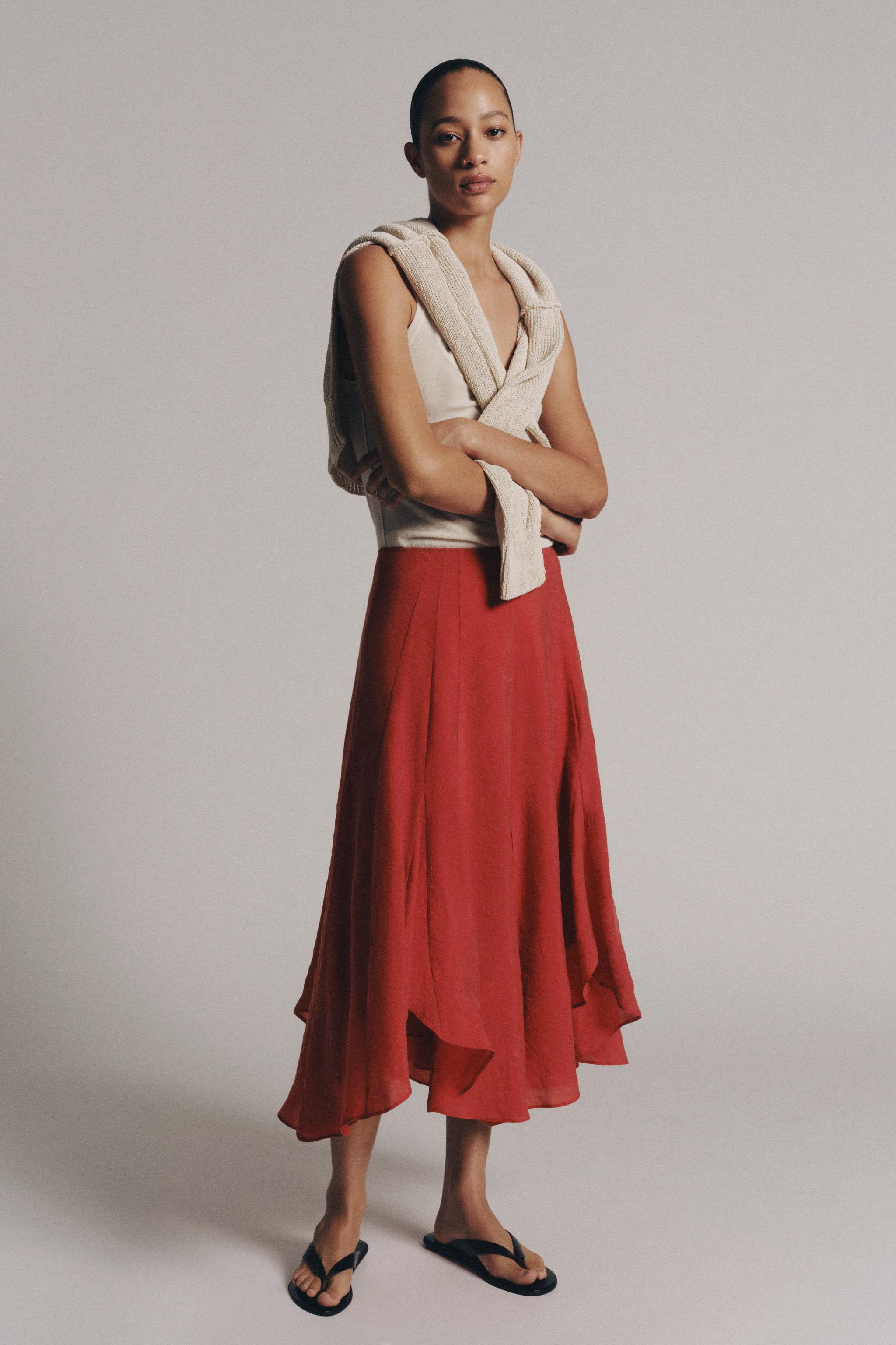 Женские юбки Zara ZW COLLECTION ASYMMETRIC SKIRT