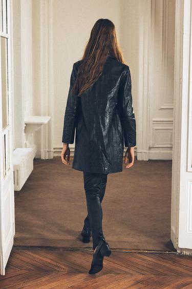 MANTEAU EN CUIR 100 % EFFET CRINKLE – COLLECTION ZW - Noir de Zara - Image 2