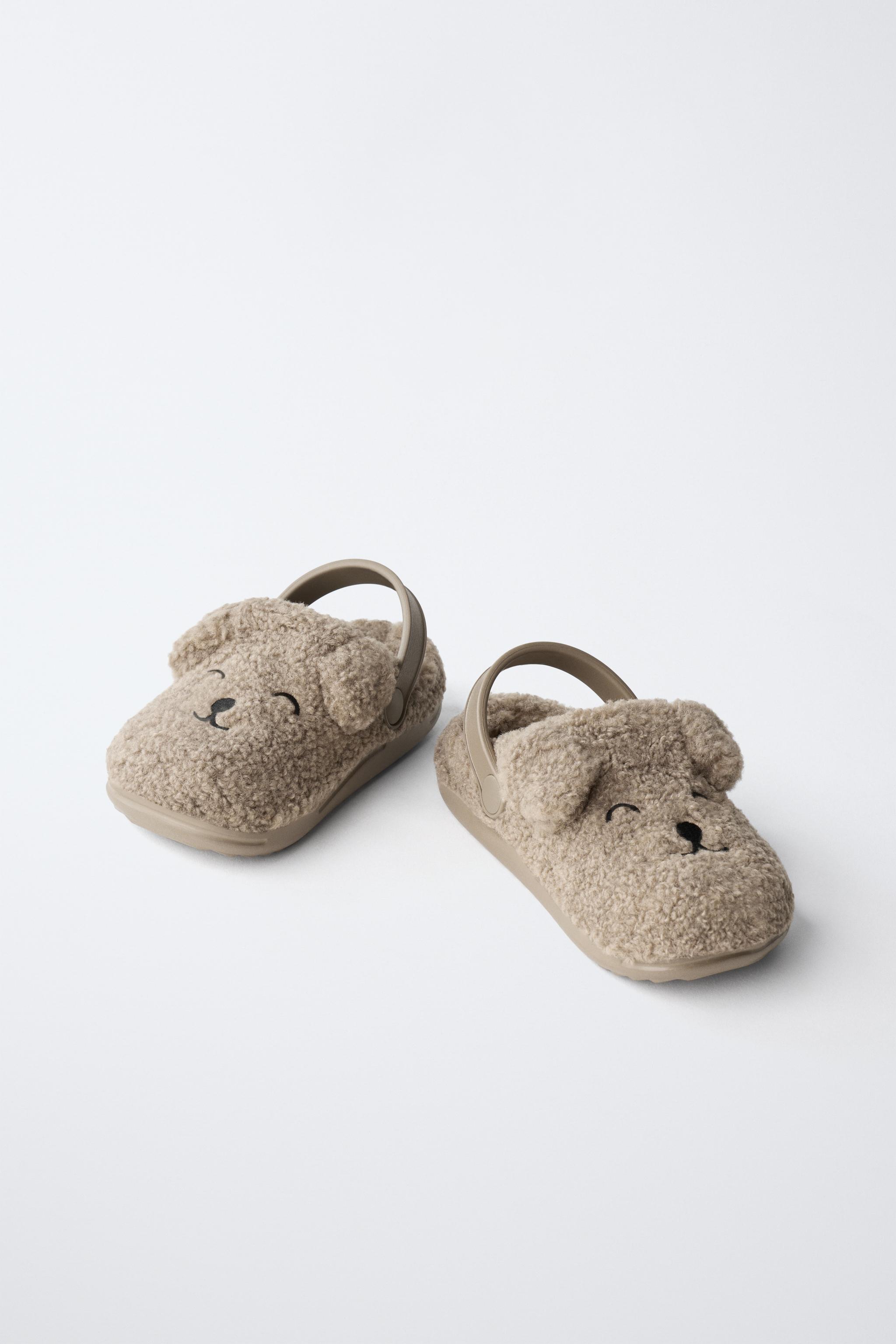 DOG CLOGS
