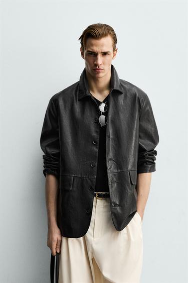 SKJORTEJAKKE I IMITERET SKIND MED RELAXED FIT - Sort fra Zara