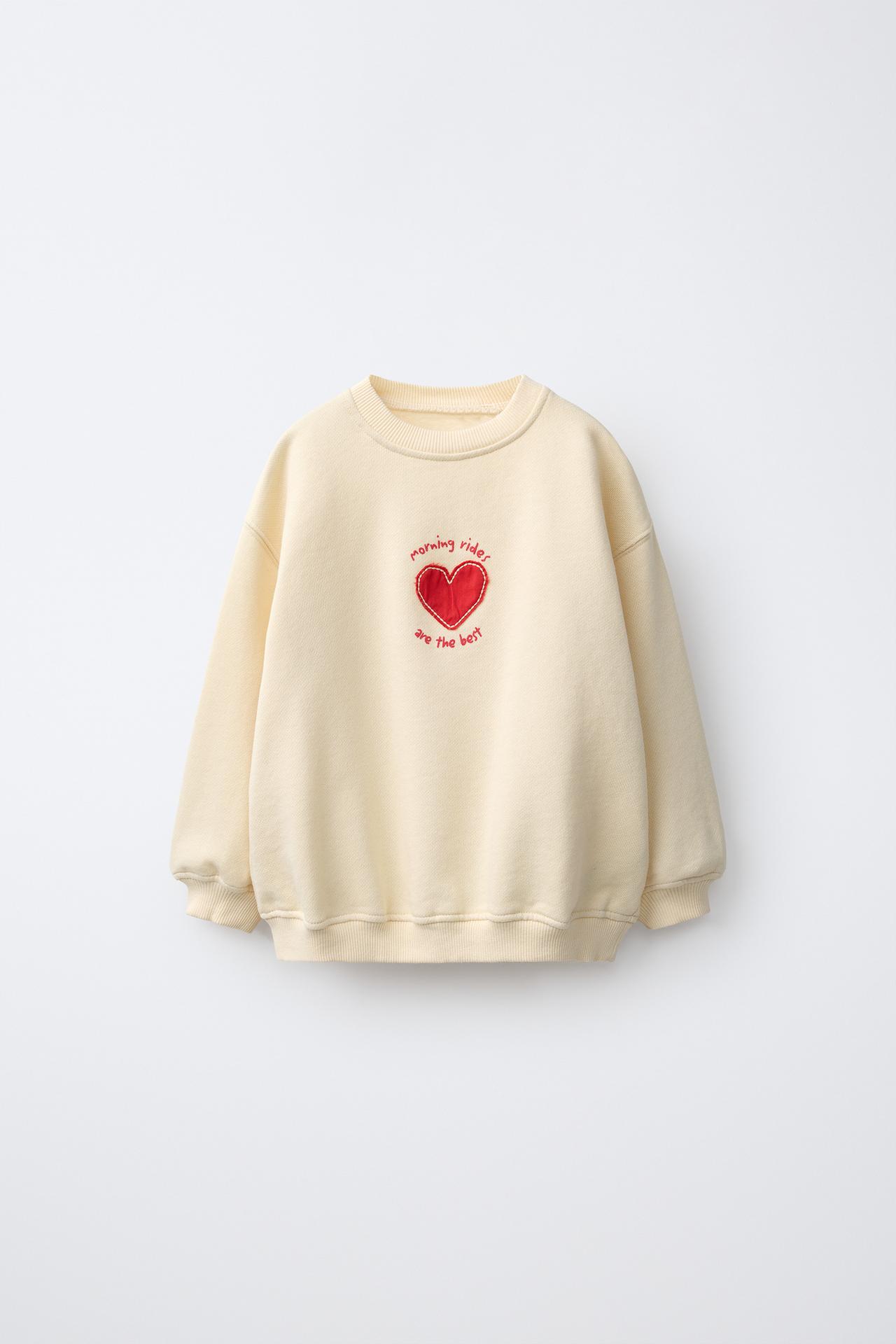 HEART PATCH SWEATSHIRT — Butter