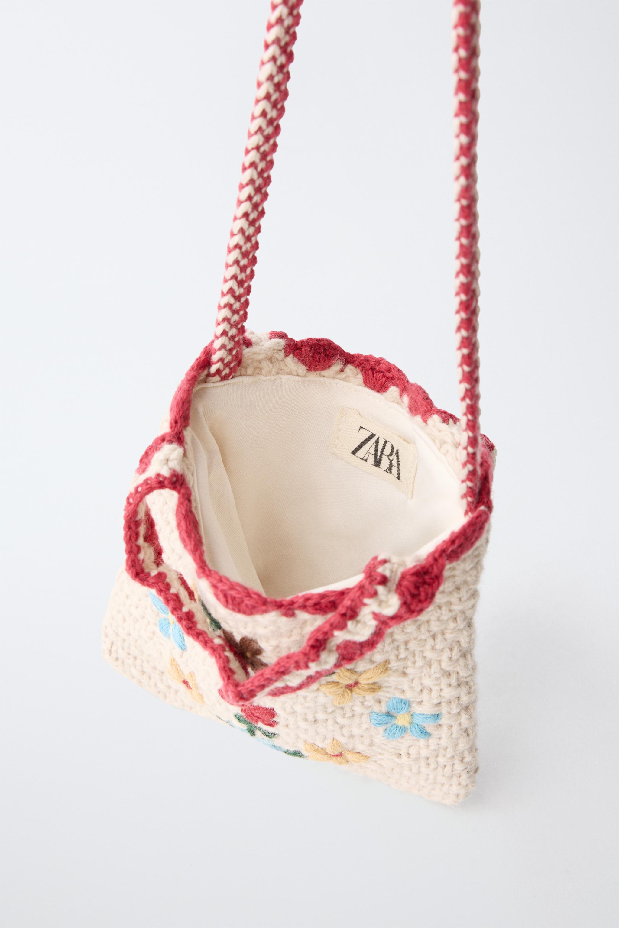 CROCHET FLOWER CROSSBODY BAG