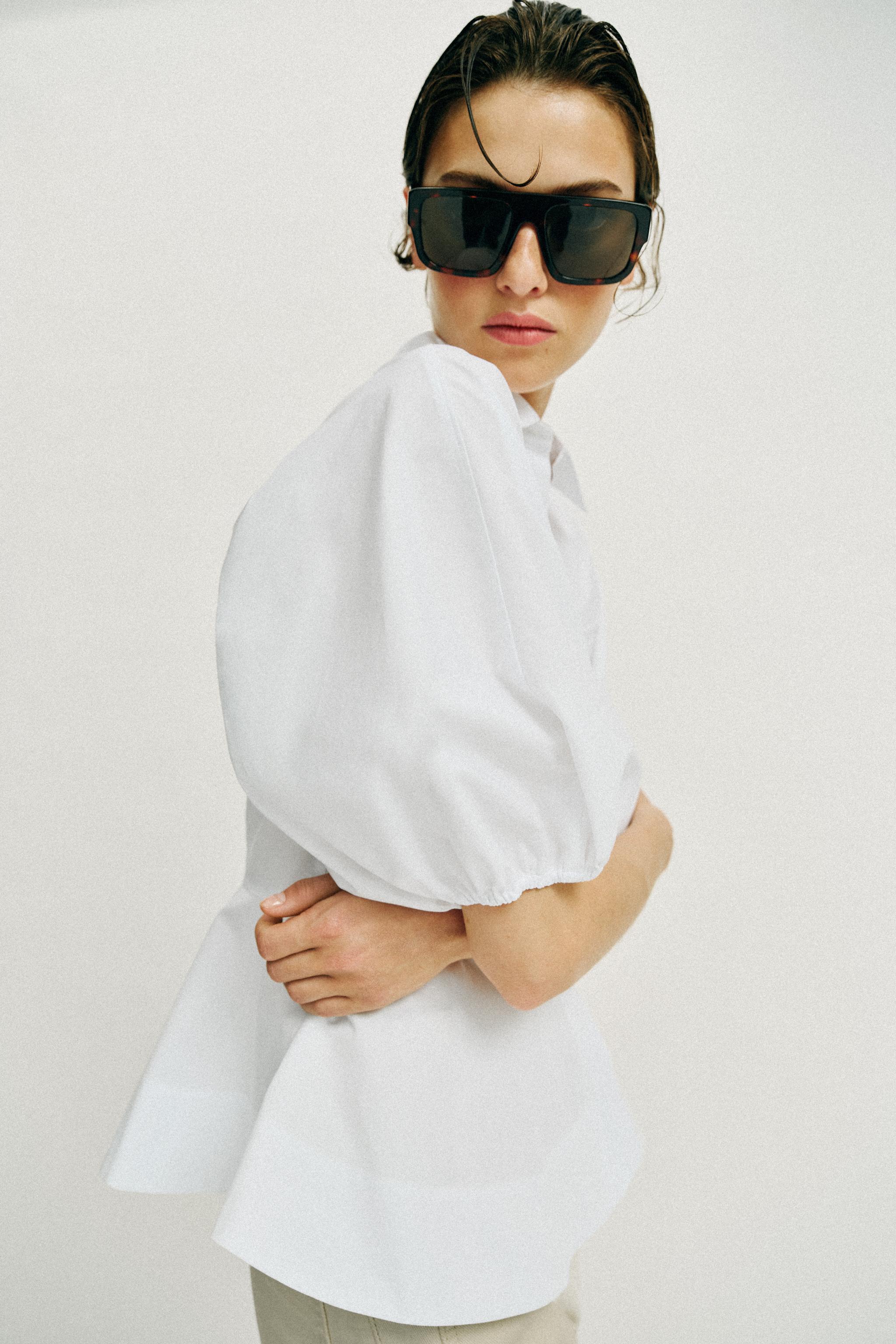 PEPLUM SHIRT WITH PUFF SLEEVES