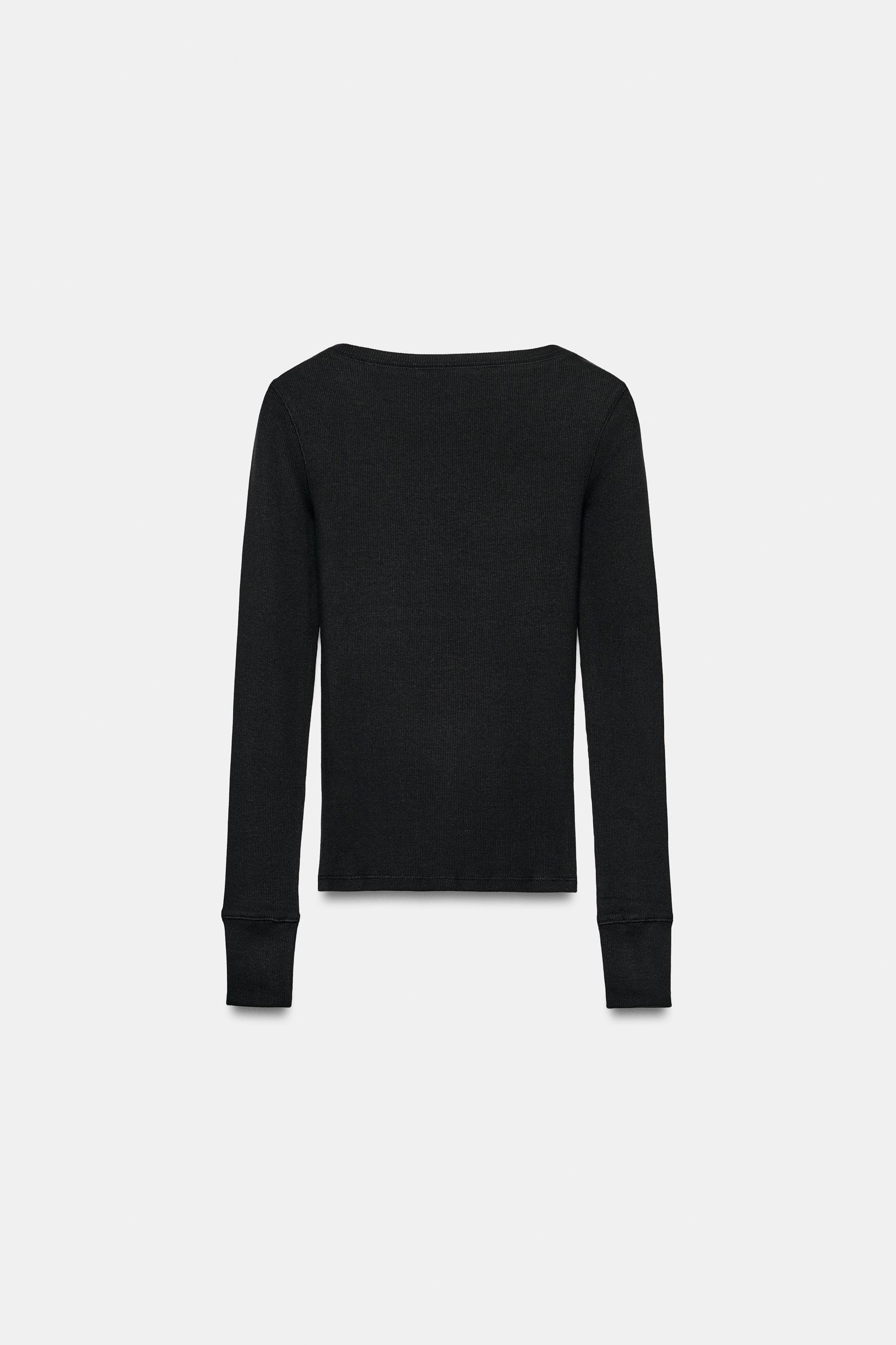 RIBBED LONG-SLEEVE T-SHIRT