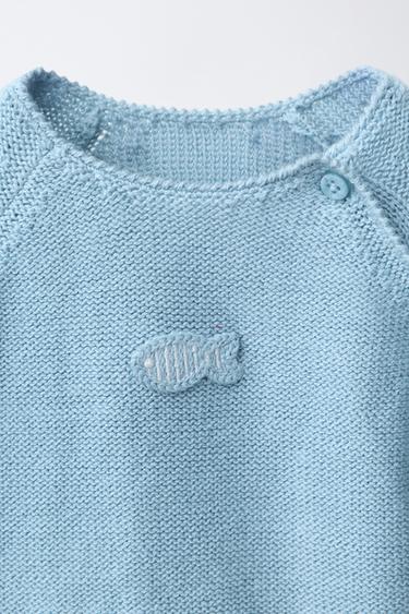 PULL EN MAILLE AVEC DÉCOR POISSON - Turquoise clair de Zara - Image 2