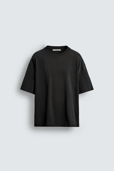 CAMISETA BOXY FIT COM COSTURAS - Preto da Zara